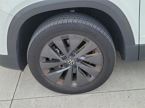 2023 Volkswagen Taos 1.5T S