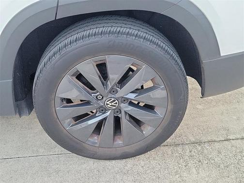 2023 Volkswagen Taos 1.5T S