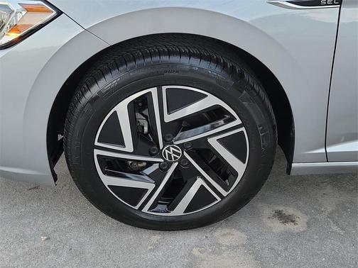 2024 Volkswagen Jetta 1.5T SEL