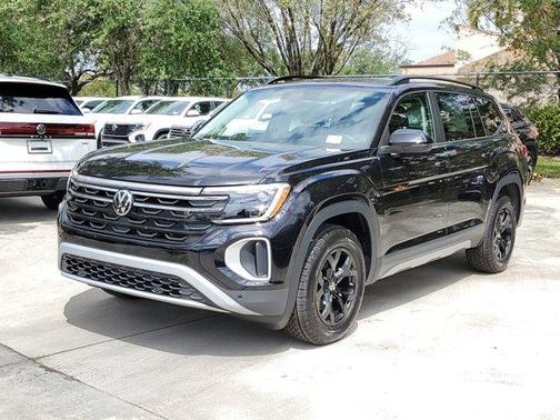 2025 Volkswagen Atlas 2.0T Peak Edition