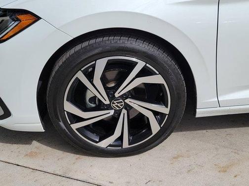 2025 Volkswagen Jetta 1.5T SEL