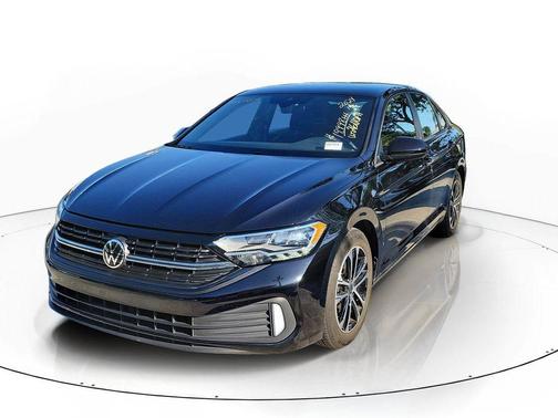 Deep Black Pearl Effect 2024 Volkswagen Jetta 1.5T Sport