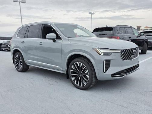 2026 Volvo XC90 B5 Plus 7-Seater