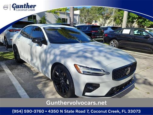 2023 Volvo S60 B5 Plus Black Edition