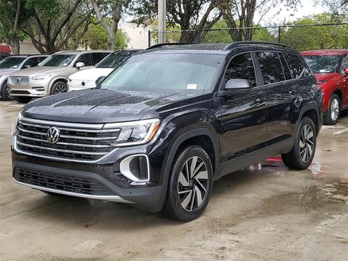 2025 Volkswagen Atlas 2.0T SE w/Technology