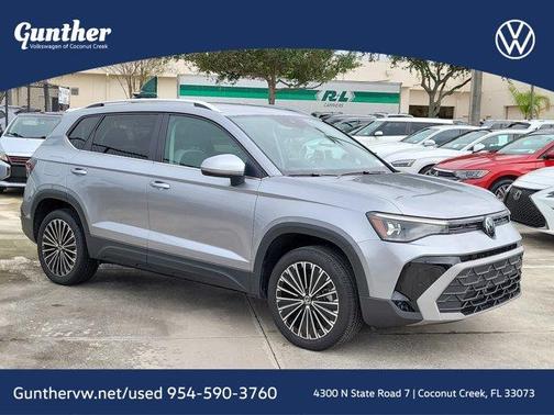 2025 Volkswagen Taos 1.5T SE