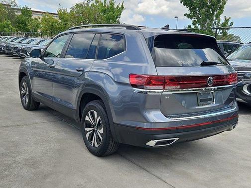 2025 Volkswagen Atlas 2.0T SE