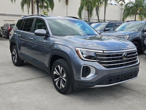 2025 Volkswagen Atlas 2.0T SE