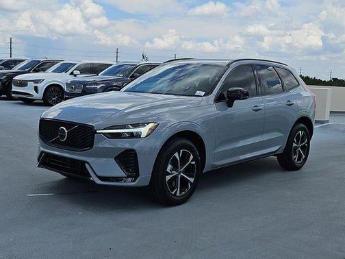2026 Volvo XC60 B5 Core