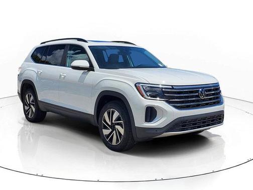 Opal White Pearl 2026 Volkswagen Atlas 2.0T SE W/TECHNOLOGY