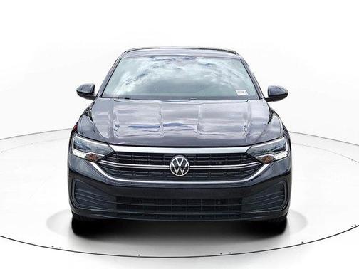 Deep Black Pearl Effect 2023 Volkswagen Jetta 1.5T SE