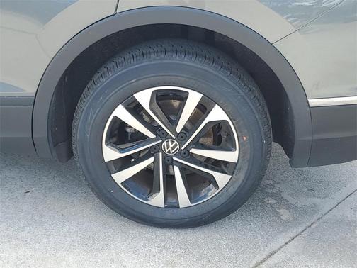 2023 Volkswagen Tiguan 2.0T S