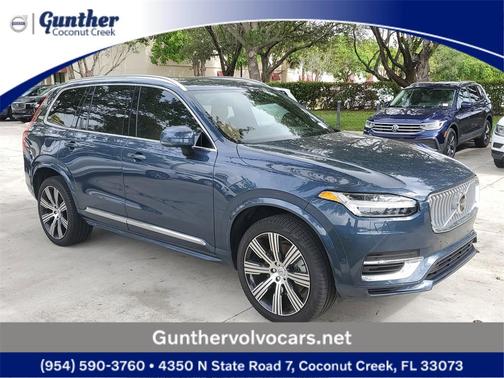 2025 Volvo XC90 Plug-In Hybrid T8 Ultra 7-Seater