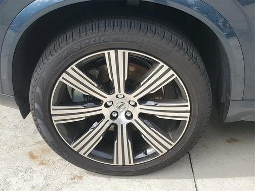 2025 Volvo XC90 Plug-In Hybrid T8 Ultra 7-Seater