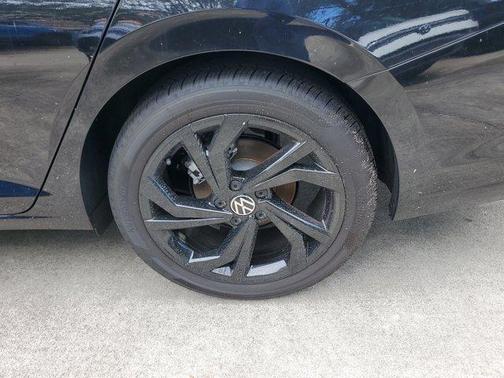 2026 Volkswagen Jetta 1.8T SE