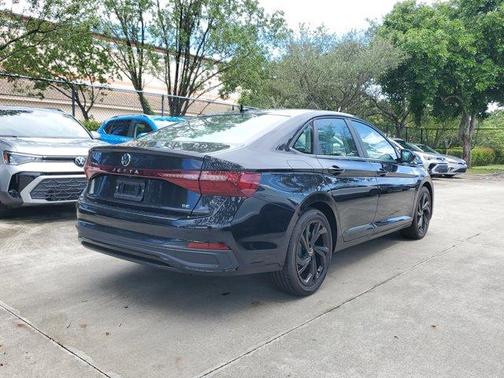 2026 Volkswagen Jetta 1.8T SE