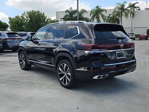 2025 Volkswagen Atlas 2.0T SEL Premium R-Line