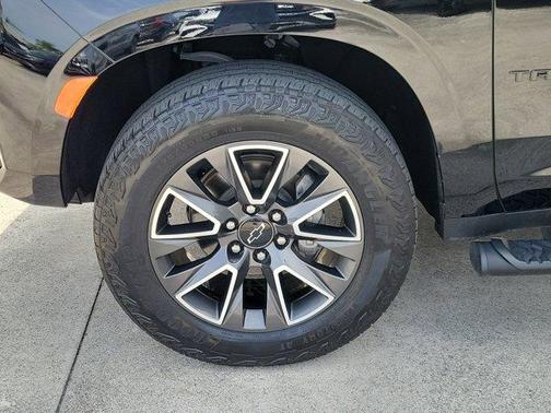 Black 2024 Chevrolet Tahoe Z71