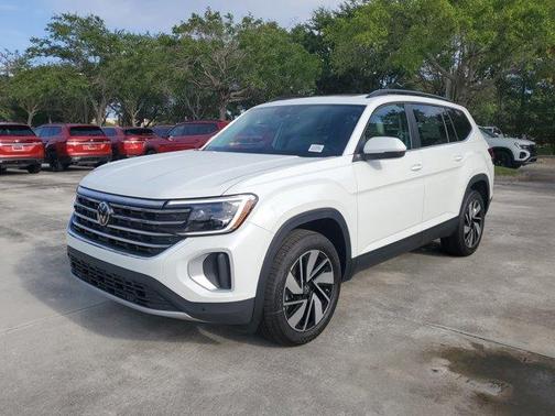 2025 Volkswagen Atlas 2.0T SE w/Technology