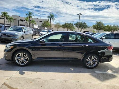 2022 Volkswagen Jetta 1.5T SE