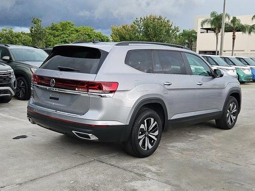 2026 Volkswagen Atlas 2.0T SE