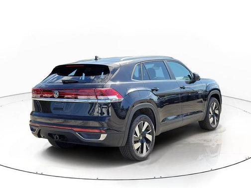 Deep Black Pearl 2026 Volkswagen Atlas Cross Sport 2.0T SE W/TECHNOLOGY