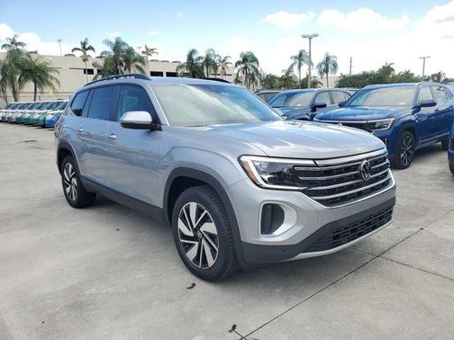 2025 Volkswagen Atlas 2.0T SE w/Technology