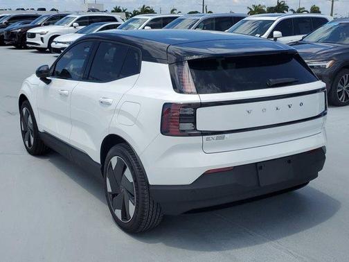 2025 Volvo EX30 Twin Motor Plus