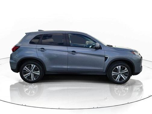 Mercury Gray 2026 Mitsubishi Outlander Sport 2.0 SE
