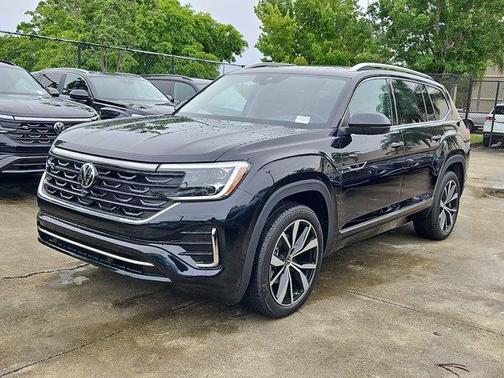 2025 Volkswagen Atlas 2.0T SEL Premium R-Line
