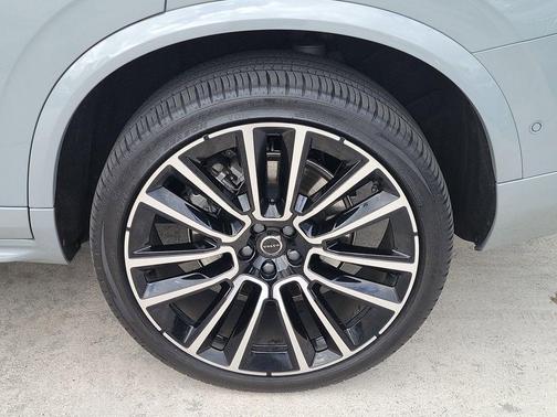 Gray Metallic 2025 Volvo XC90 B6 Ultra