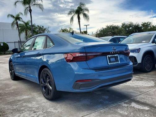 2026 Volkswagen Jetta 1.8T SE