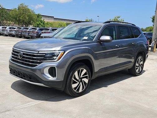 2025 Volkswagen Atlas 2.0T SE w/Technology