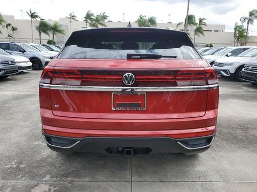 2025 Volkswagen Atlas Cross Sport 2.0T SE w/Technology