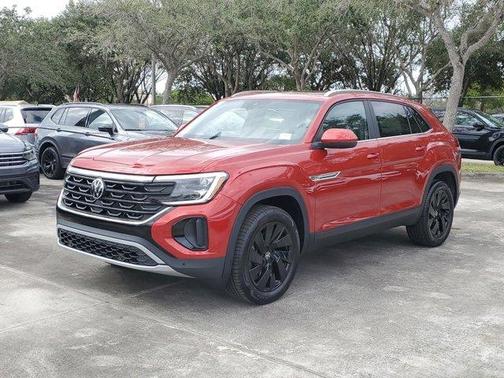 2025 Volkswagen Atlas Cross Sport 2.0T SE w/Technology
