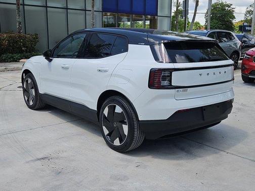 2025 Volvo EX30 Twin Motor Ultra