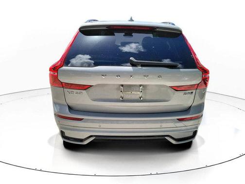 Silver 2023 Volvo XC60 B5 Plus Dark Theme