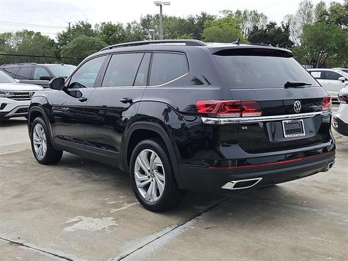 2023 Volkswagen Atlas 2.0T SE w/Technology