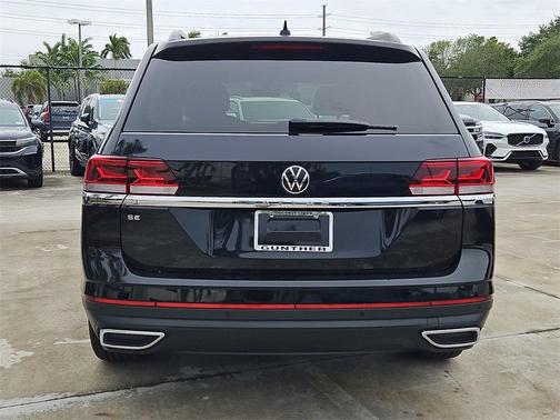 2023 Volkswagen Atlas 2.0T SE w/Technology