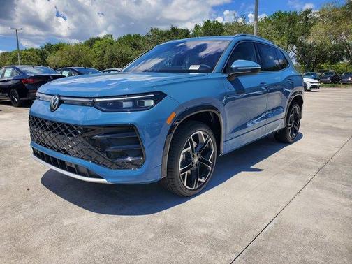 2025 Volkswagen Tiguan 2.0T SEL R-Line