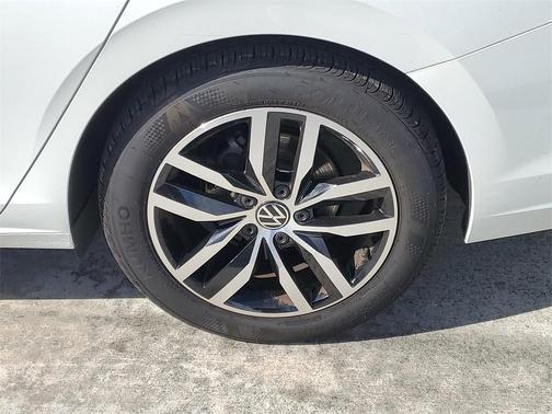 2025 Volkswagen Jetta 1.5T SE