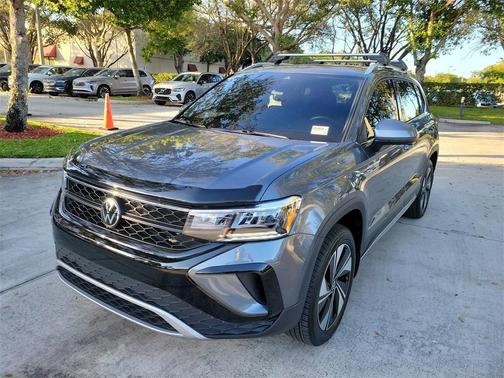 2024 Volkswagen Taos 1.5T SE