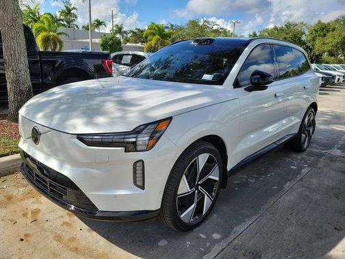 2025 Volvo EX90 Twin Motor Ultra