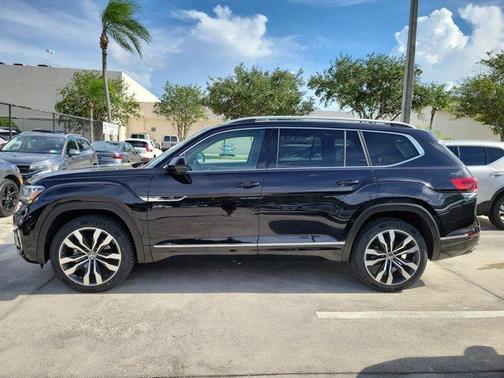 2022 Volkswagen Atlas 3.6L SEL Premium R-Line