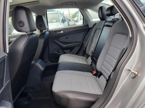 2026 Volkswagen Jetta 1.8T SE