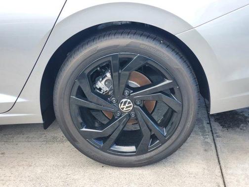 2026 Volkswagen Jetta 1.8T SE