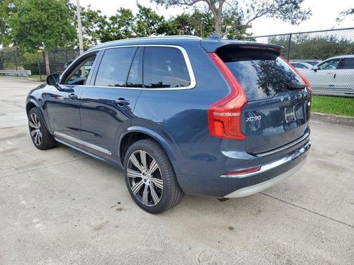 2022 Volvo XC90 Recharge Plug-In Hybrid T8 Inscription Expression Extended Range 7P