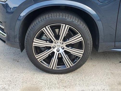 2022 Volvo XC90 Recharge Plug-In Hybrid T8 Inscription Expression Extended Range 7P