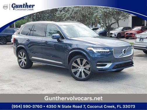 2022 Volvo XC90 Recharge Plug-In Hybrid T8 Inscription Expression Extended Range 7P