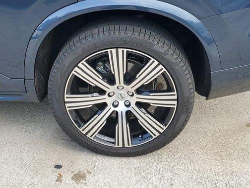 2022 Volvo XC90 Recharge Plug-In Hybrid T8 Inscription Expression Extended Range 7P